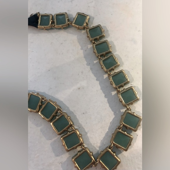 JCrew stone and ribbon necklace in teal and jade colour with gold details - Picture 4 of 5